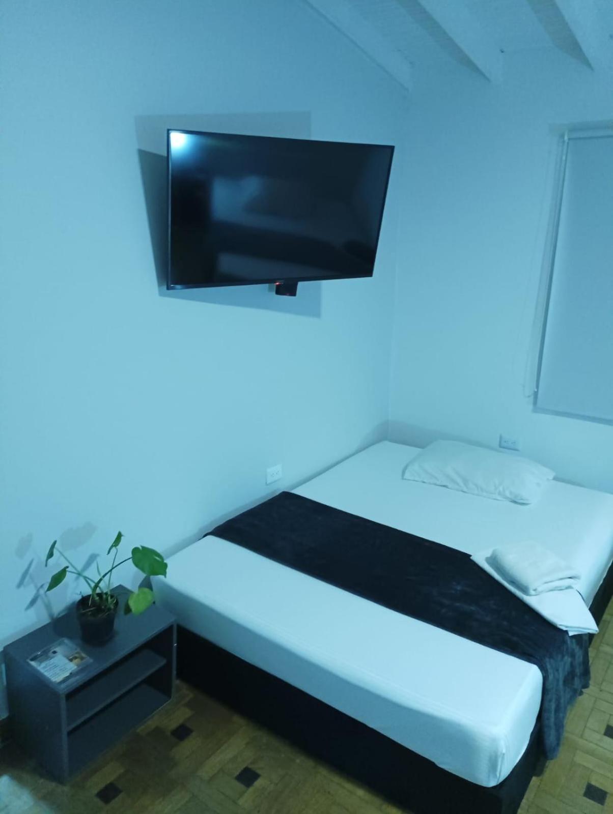 Hotel La Carpita 메딜린 외부 사진